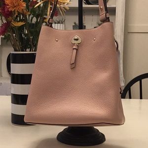 Large Kate spade marti bucket in blush